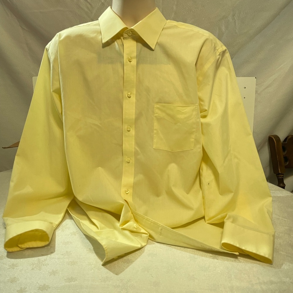 Stafford Essentials Yellow Button Long Sleeve Dress Shirt